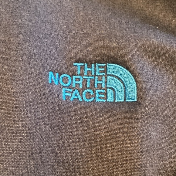 The North Face Zip Up Navy Blue Jacket Size Medium in Like New Condition - Picture 2 of 8